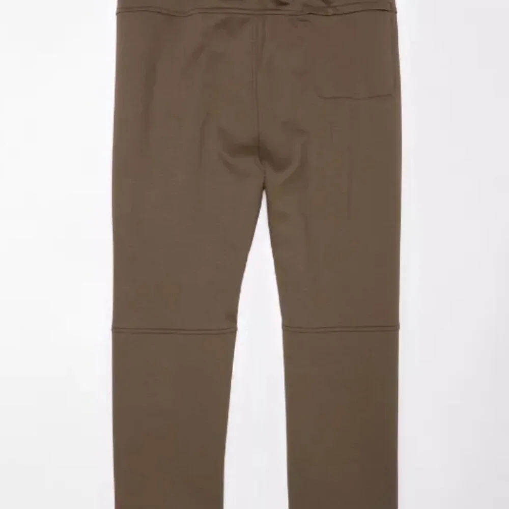 NWOT American Eagle AE 24/7 Pant - Green Olive - Mens Large